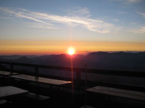 Sonneaufgang am Untersberg- der perfekte Start in den Tag...